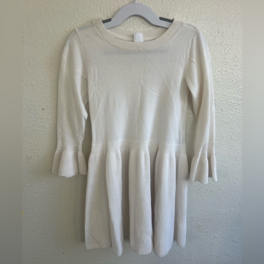 GAP White Kids Casual Dress with Bell Sleeves size 4